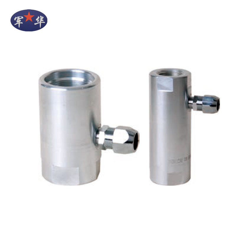 八道沟Oil and gas separation joint