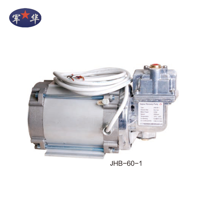 Oil and gas recycling vacuum pump